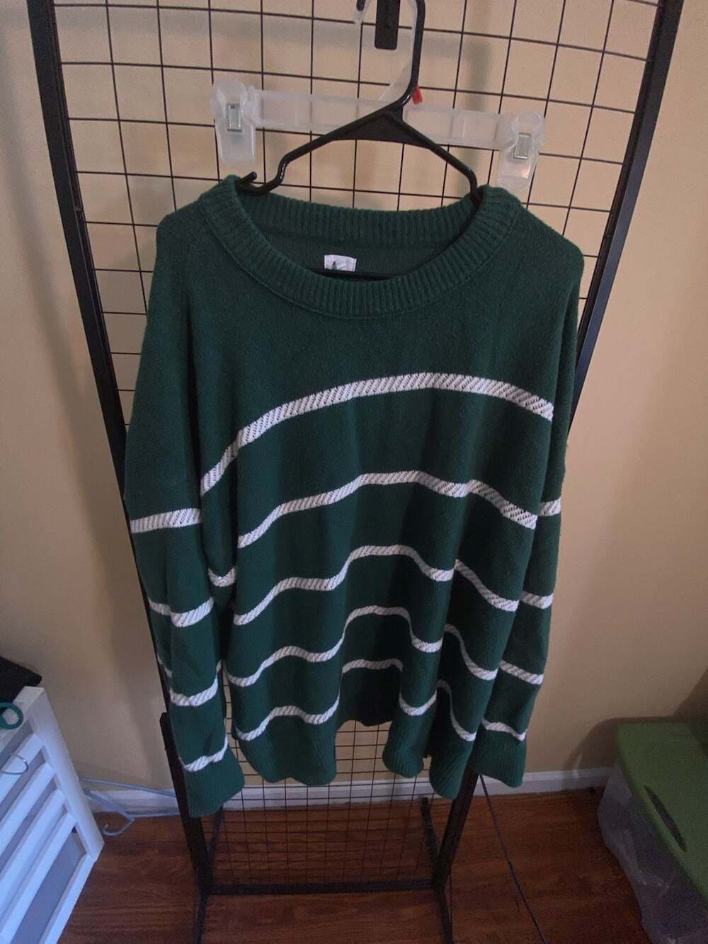 Aerie Striped Crew Neck Sweater Size XXL Green White Oversized Knit